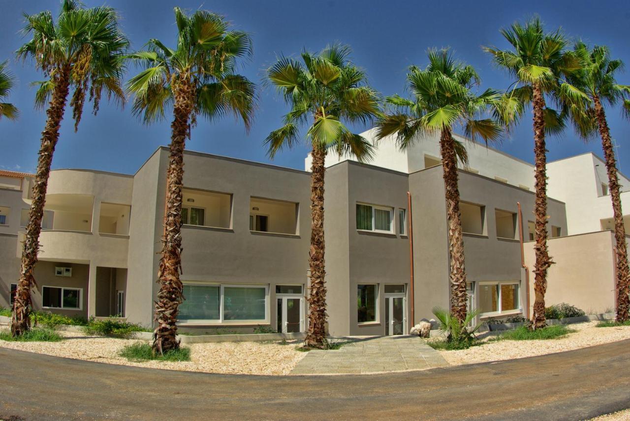 Hotel Futura Club Spiagge Bianche Fontane Bianche Esterno foto