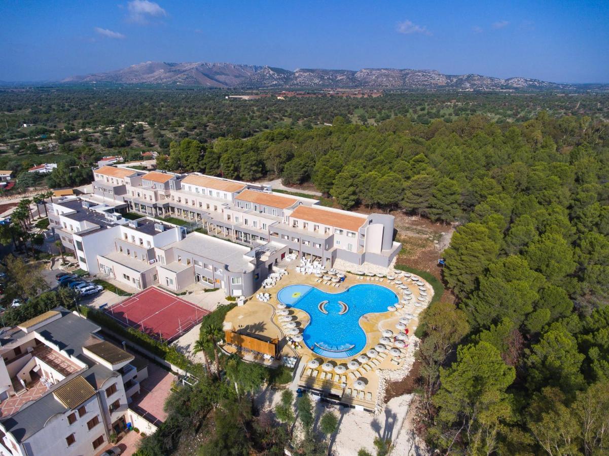 Hotel Futura Club Spiagge Bianche Fontane Bianche Esterno foto